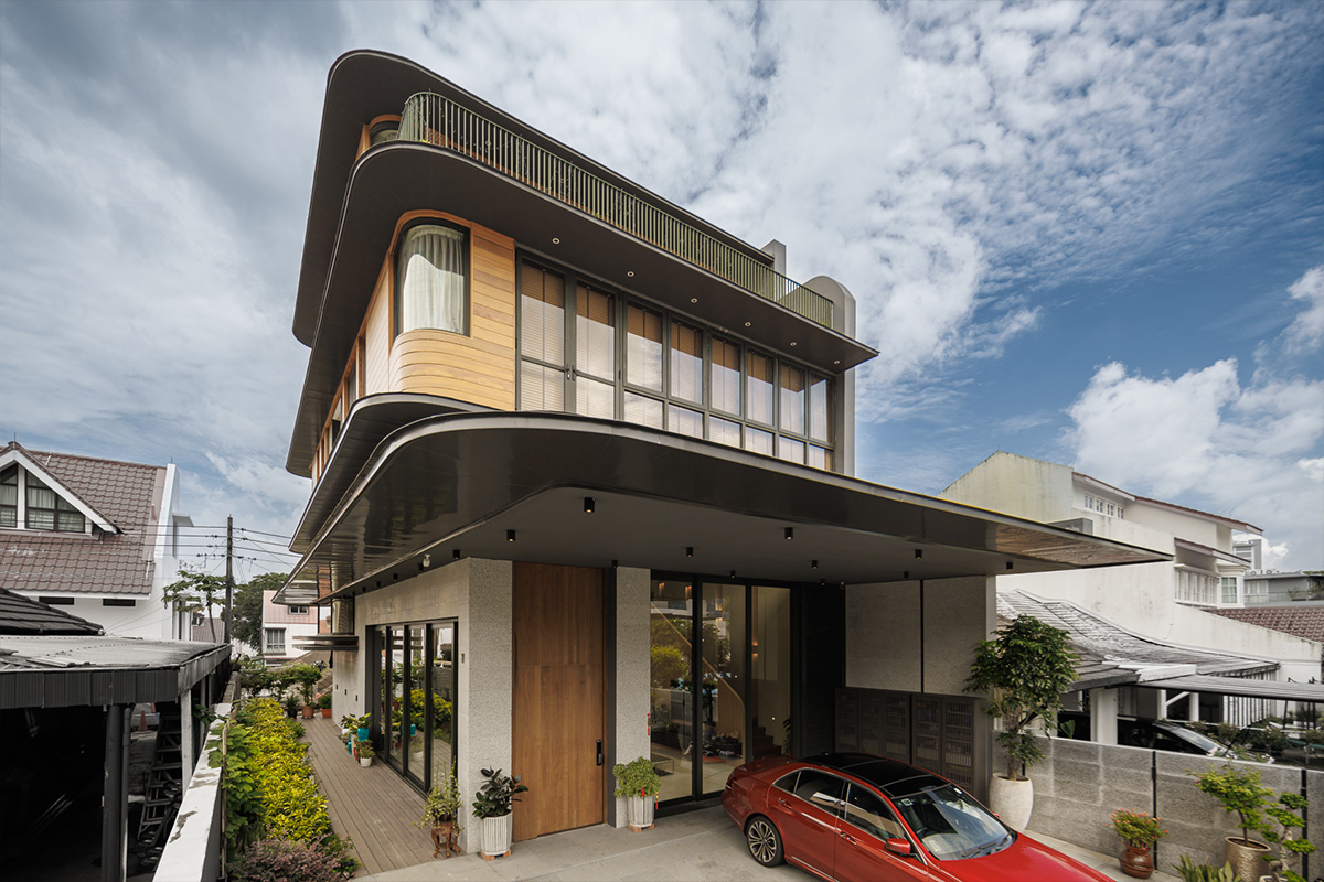 (Photo: RENDY ARYANTO / VVS.sg)